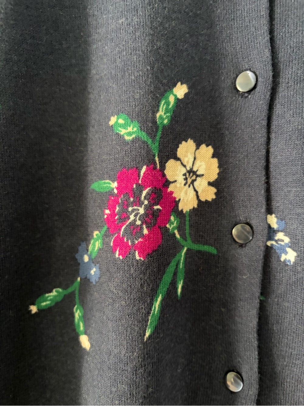 🆕 NWOT Ann Taylor Factory L Navy Blue Floral Cardigan Sweater 100% Cotton - Picture 3 of 9